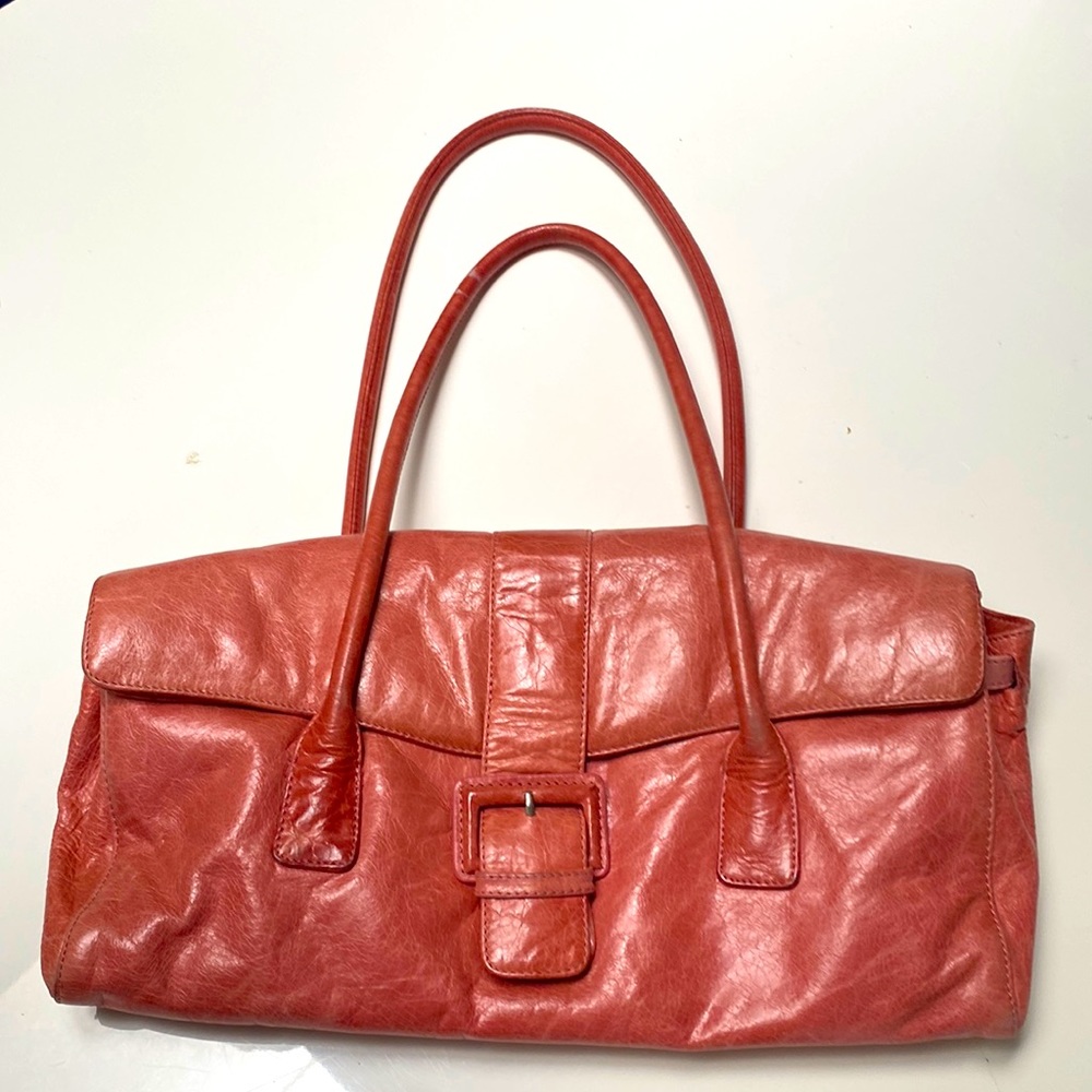 HOBO BAG IN SALMON PEACH LEATHER